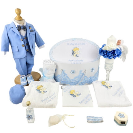 Set Botez "Patrick Gabriel", format din Trusou Complet, Lumanare si Tinuta Eleganta, model Ingeras, 17 piese, pentru Baieti, culoare Bleumarin, marca LoreBebe ®