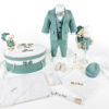 Set Botez "Ursuletul Fericit", format din Trusou Complet, Lumanare si Tinuta Eleganta, model Ursulet, 17 piese, pentru Baieti, culoare Verde, marca LoreBebe ®