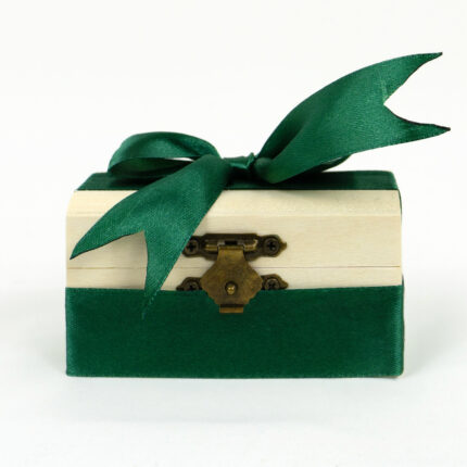Cutie Prima Suvita din Lemn, model "Fundita Indrazneata", culoare Verde, marca LoreBebe ®