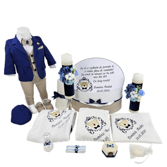 Set Botez "Dominic Andrei", format din Trusou Complet, Lumanare si Tinuta Eleganta, model Ursulet, 18 piese, pentru Baieti, culoare Albastru, marca LoreBebe ® - imagine 1