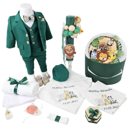 Set Botez "Matthias Alexandru", format din Trusou Complet, Lumanare si Tinuta Eleganta, model Safari, 17 piese, pentru Baieti, culoare Verde, marca LoreBebe ®