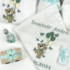 Set Botez "Zburatorul cel Mic", format din Trusou Complet si Lumanare, model Ursulet, 10 piese, pentru Baieti, culoare Verde, marca LoreBebe ® - imagine 2