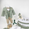 Set Botez "Kazimir Tudor", format din Trusou Complet, Lumanare si Tinuta Eleganta, model Ursulet, 17 piese, pentru Baieti, culoare Verde, marca LoreBebe ® - imagine 2