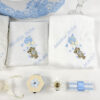 Set Botez "Sebastian Stefan", format din Trusou Complet, Lumanare si Tinuta Eleganta, model Ursulet, 23 piese, pentru Baieti, culoare Bleumarin, marca LoreBebe ® - imagine 4