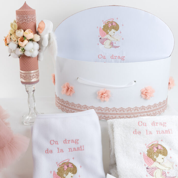 Set Botez "Ingerasul Dulce", format din Trusou Complet, Lumanare si Tinuta Eleganta, model Ingeras, 12 piese, pentru Fete, culoare Roz , marca LoreBebe ® - imagine 4