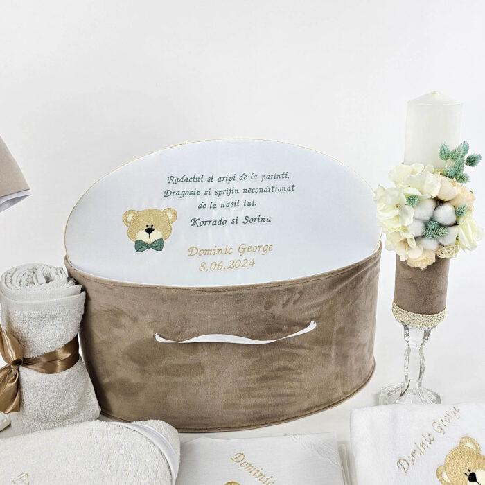 Set Botez "Dominic George", format din Trusou Complet, Lumanare si Tinuta Eleganta, model Ursulet, 17 piese, pentru Baieti, culoare Crem, marca LoreBebe ® - imagine 4